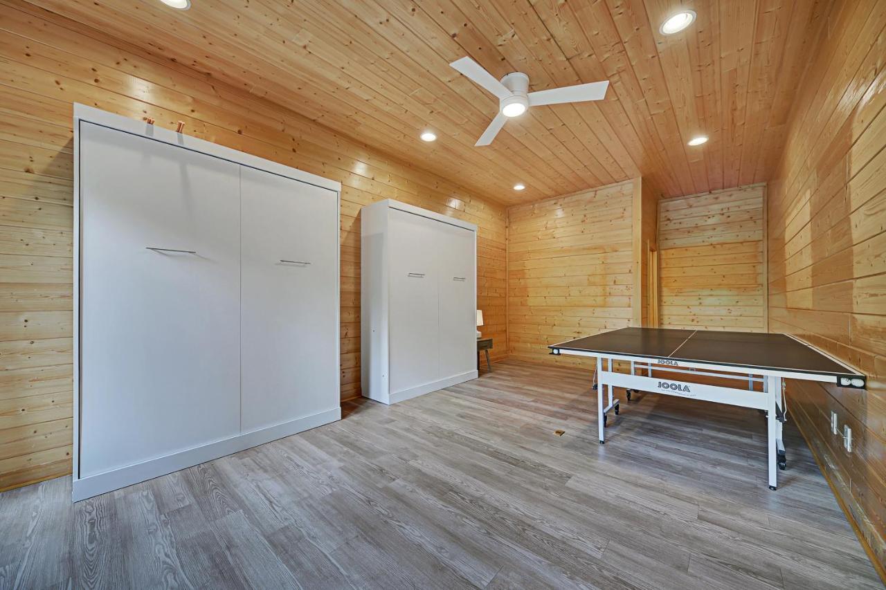 Gorgeous Large Mountain View Cabin W Hot Tub, Free Wifi, Games Villa Sevierville Exterior photo
